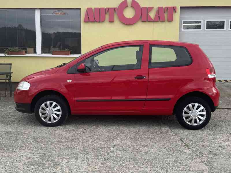 Volkswagen Fox 1.2i KLIMA/POSILOVAČ/TOP - foto 6