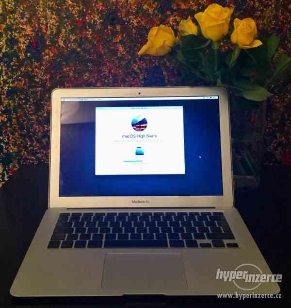Plně funkční MacBook Air 13” - foto 1