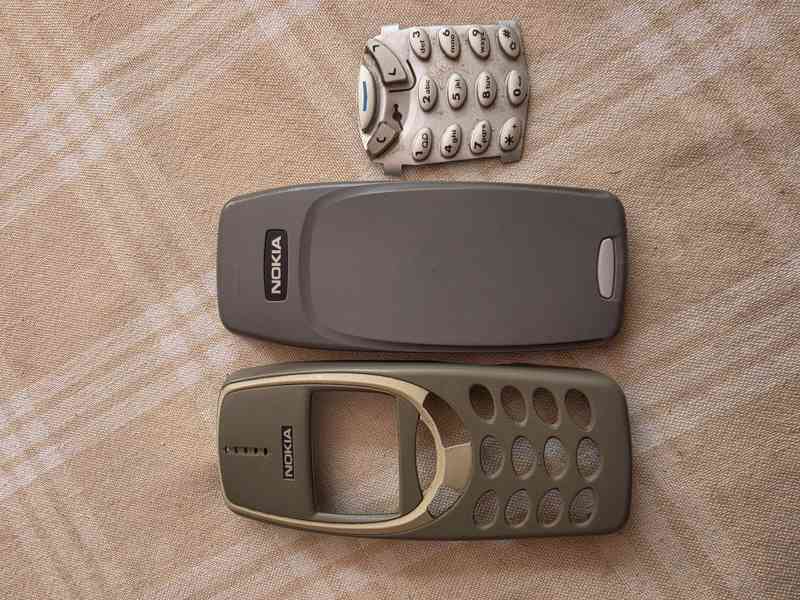 Originál přední a zadní kryt Nokia 3310 + klávesnice(2000) - foto 2