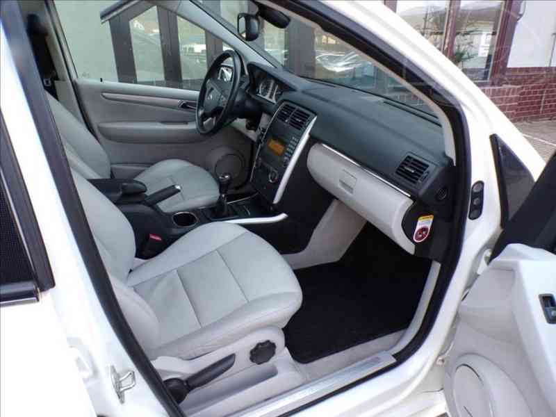 Mercedes-Benz I 2,0 200,PANORAMA - foto 13