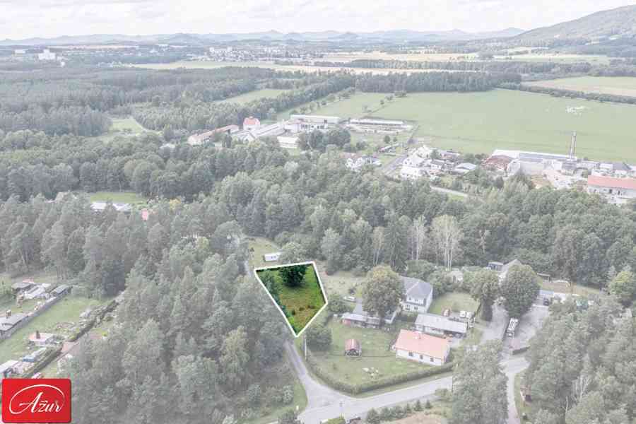 Rovinatý pozemek v krásné, zelené lokalitě - Ploužnice p. R. - foto 13