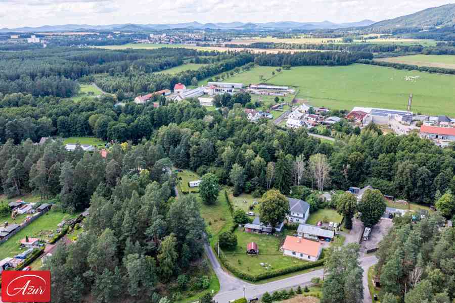Rovinatý pozemek v krásné, zelené lokalitě - Ploužnice p. R. - foto 14