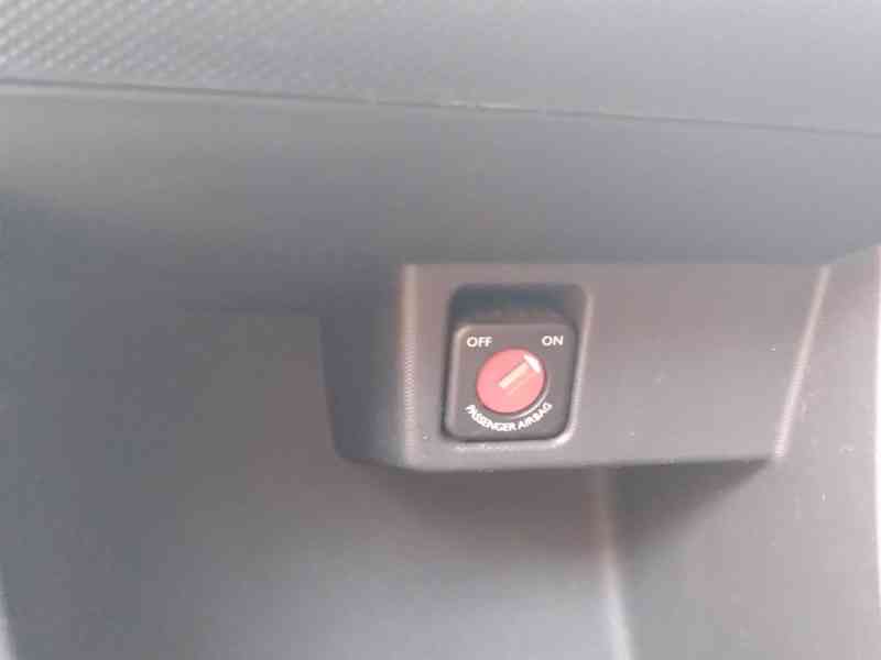 CITROEN C1 1.0 FURIO KLIMA,1.MAJITEL,ČR,SERVISKA - foto 22