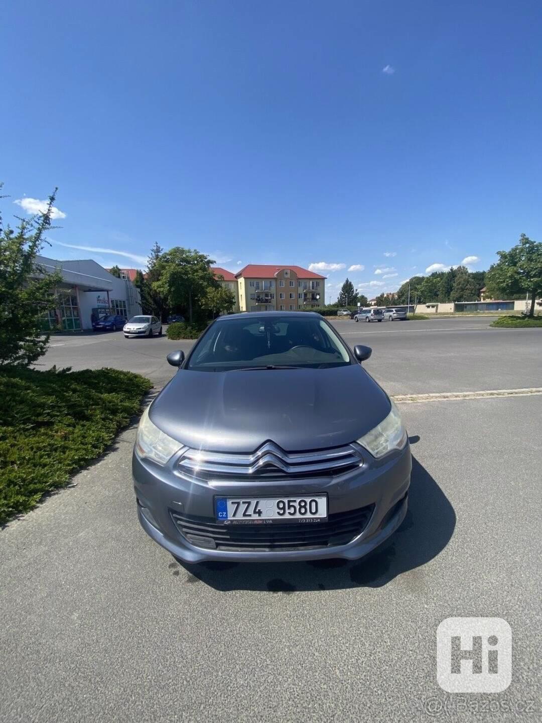 Citroën C4 - foto 1
