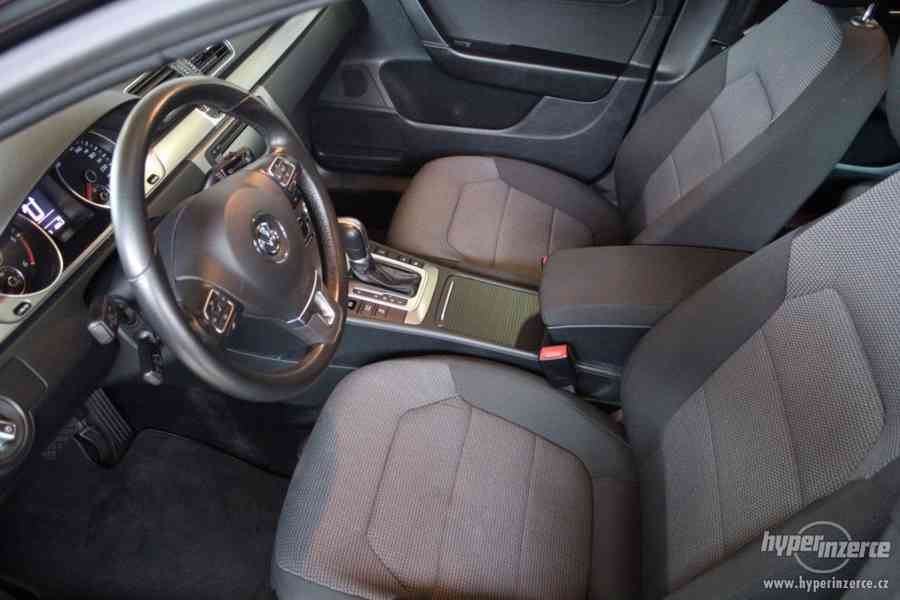 W Passat 2.0 TDI DSG HIGHLINE Park. assit - DPH kombi - foto 7