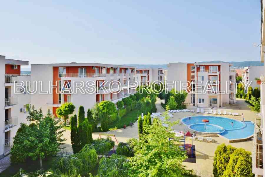 Bulharsko-STUDIO (42 m) | VÝHLED NA BAZÉN | NĚKOLIK BAZÉNŮ | - foto 13