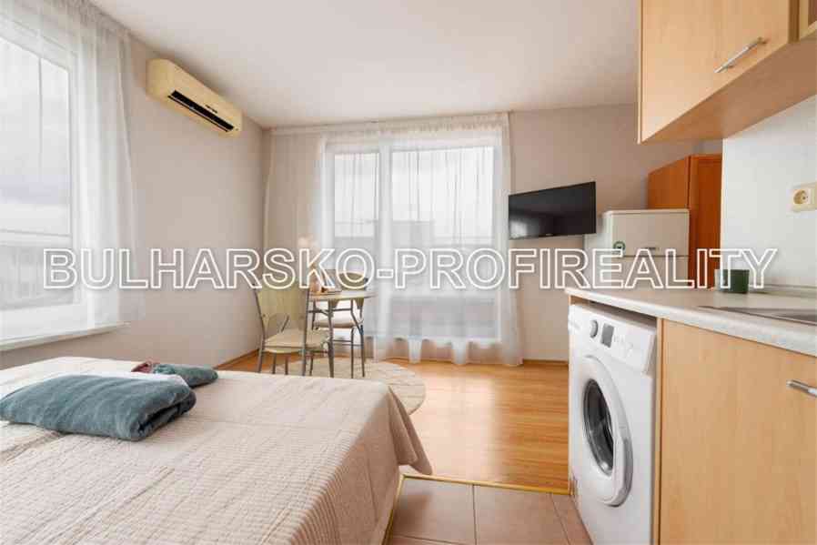 Bulharsko-STUDIO (42 m) | VÝHLED NA BAZÉN | NĚKOLIK BAZÉNŮ | - foto 4