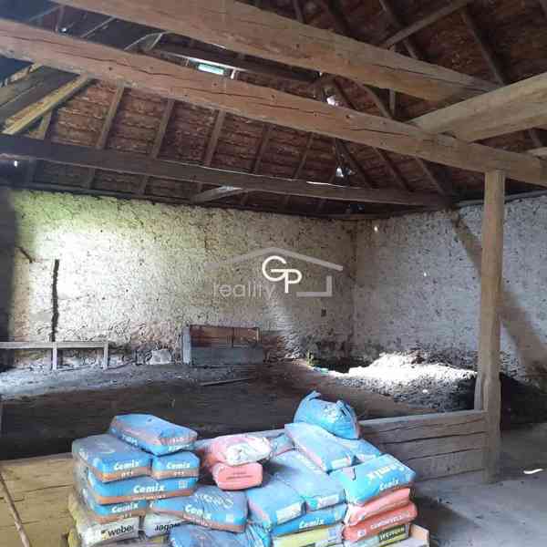 Prodej nemovitosti s rozsáhlými pozemky, Hracholusky - foto 10