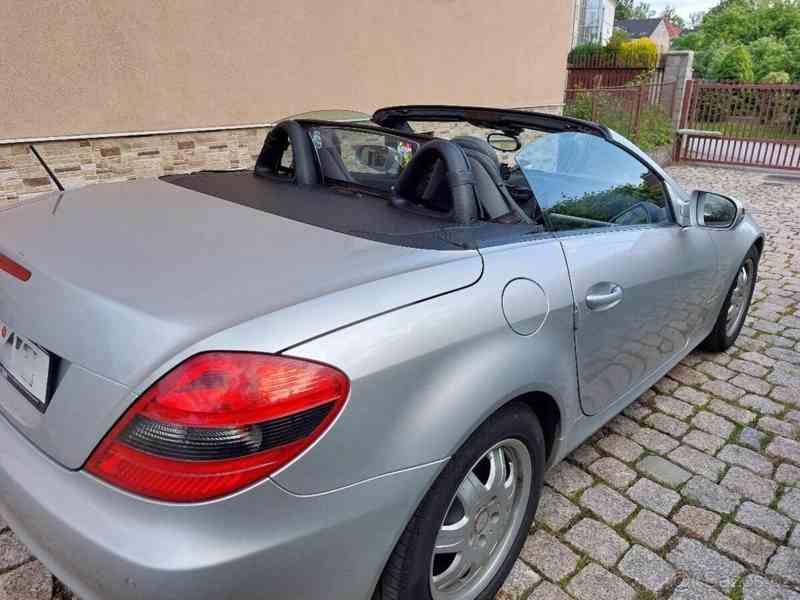 Mercedes-Benz SLK 1,8 200, kompresor, super stav - foto 8