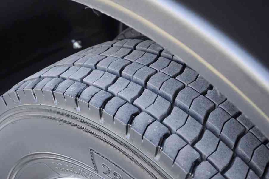 MERCEDES ATEGO 1622 TŘÍSTRANNÝ SKLÁPĚČ HYDRAULICKÁ RUKA EU5 - foto 28