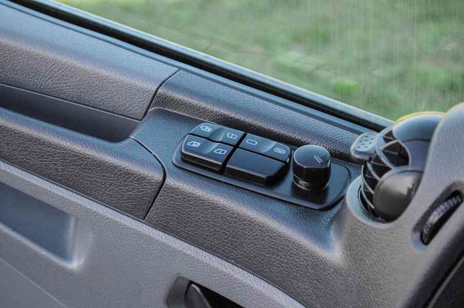 MERCEDES ATEGO 1622 TŘÍSTRANNÝ SKLÁPĚČ HYDRAULICKÁ RUKA EU5 - foto 58