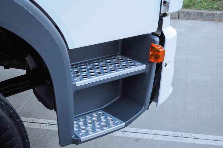 MERCEDES ATEGO 1622 TŘÍSTRANNÝ SKLÁPĚČ HYDRAULICKÁ RUKA EU5 - foto 10