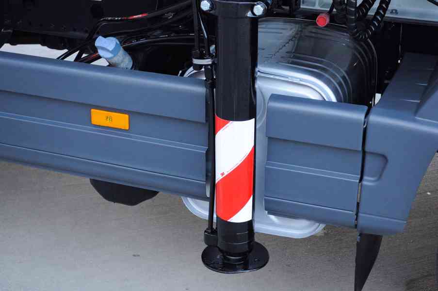 MERCEDES ATEGO 1622 TŘÍSTRANNÝ SKLÁPĚČ HYDRAULICKÁ RUKA EU5 - foto 14