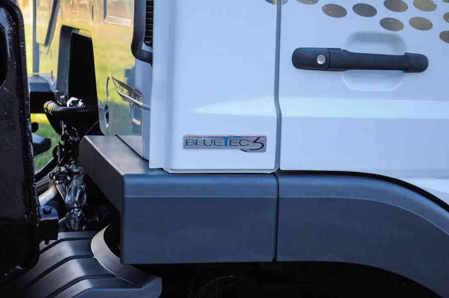 MERCEDES ATEGO 1622 TŘÍSTRANNÝ SKLÁPĚČ HYDRAULICKÁ RUKA EU5 - foto 12