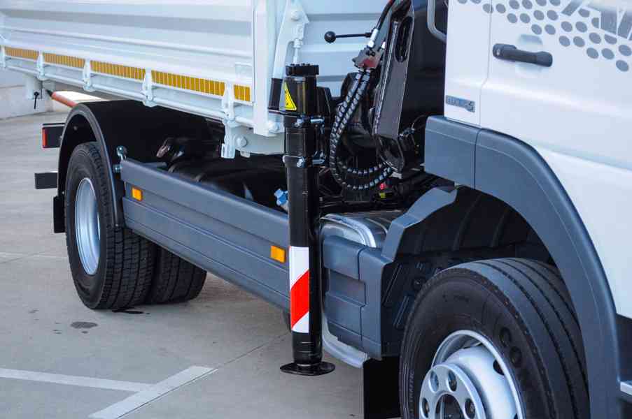 MERCEDES ATEGO 1622 TŘÍSTRANNÝ SKLÁPĚČ HYDRAULICKÁ RUKA EU5 - foto 44