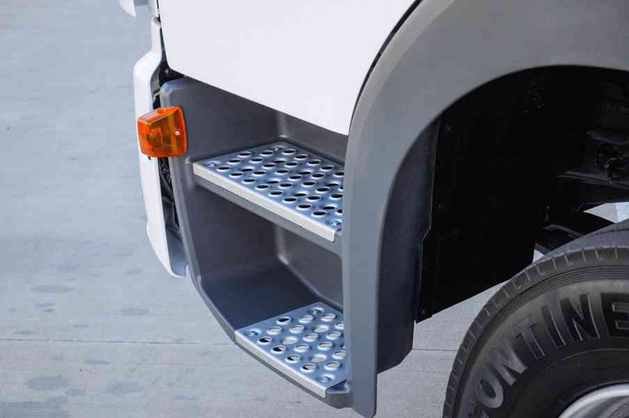 MERCEDES ATEGO 1622 TŘÍSTRANNÝ SKLÁPĚČ HYDRAULICKÁ RUKA EU5 - foto 38