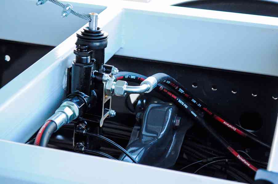 MERCEDES ATEGO 1622 TŘÍSTRANNÝ SKLÁPĚČ HYDRAULICKÁ RUKA EU5 - foto 98