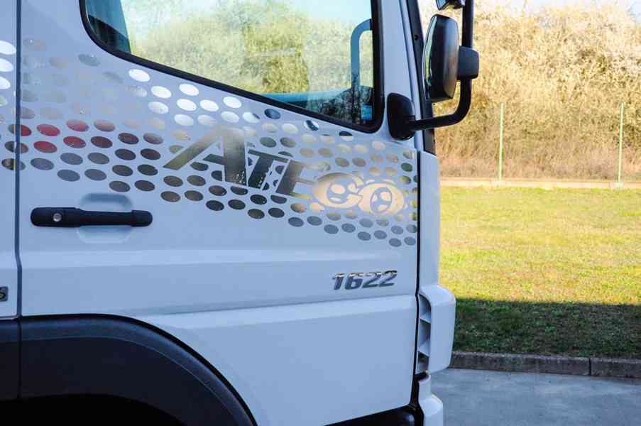 MERCEDES ATEGO 1622 TŘÍSTRANNÝ SKLÁPĚČ HYDRAULICKÁ RUKA EU5 - foto 8