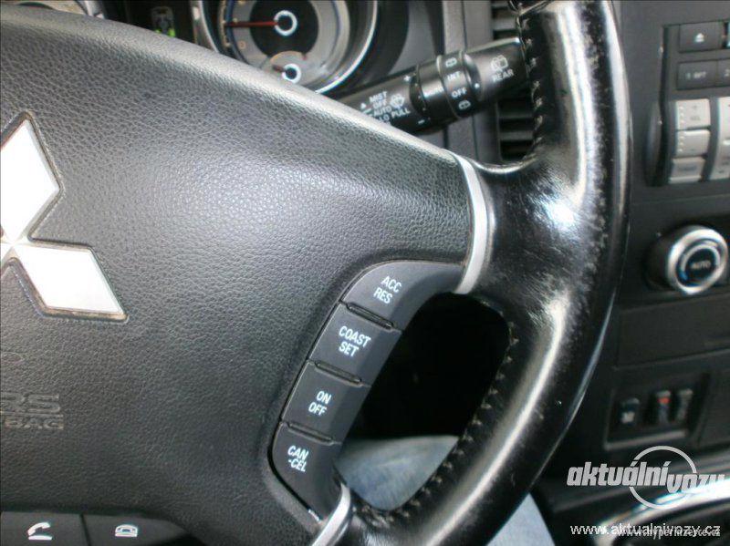 Mitsubishi Pajero 3.2, nafta, vyrobeno 2011, kůže - foto 5