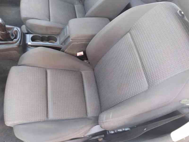 ŠKODA SUPERB 2.0 i 85kW ČR,2.MAJITEL-BENZÍN - foto 10
