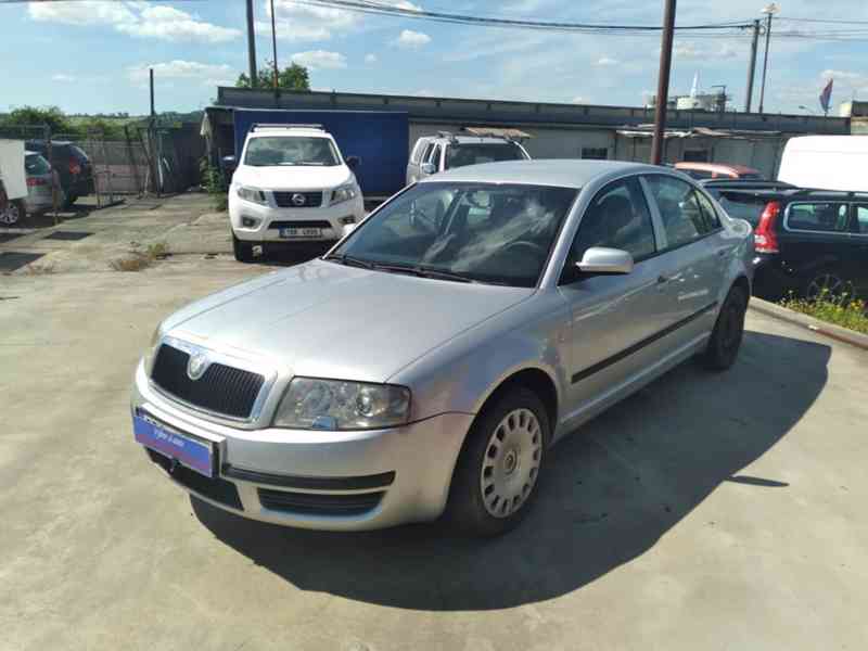 ŠKODA SUPERB 2.0 i 85kW ČR,2.MAJITEL-BENZÍN - foto 3