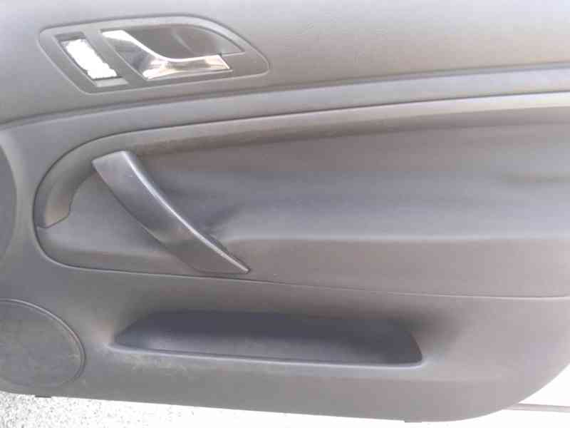ŠKODA SUPERB 2.0 i 85kW ČR,2.MAJITEL-BENZÍN - foto 29