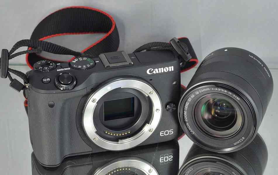 Canon EOS M3 + Objektiv EF-M 18-55mm 22 000 Exp. - foto 4