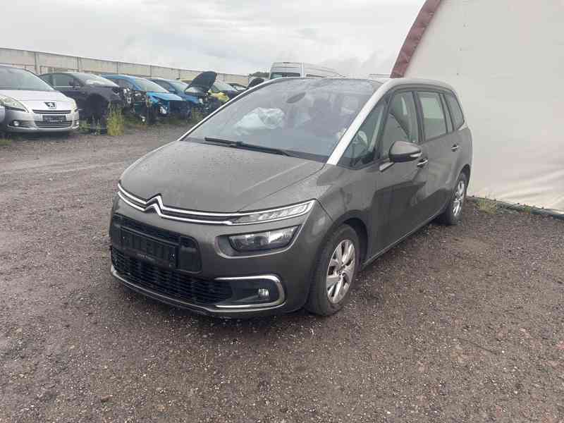 Citroen C4 Picasso II 1,6 BlueHdi 88KW prodám díly