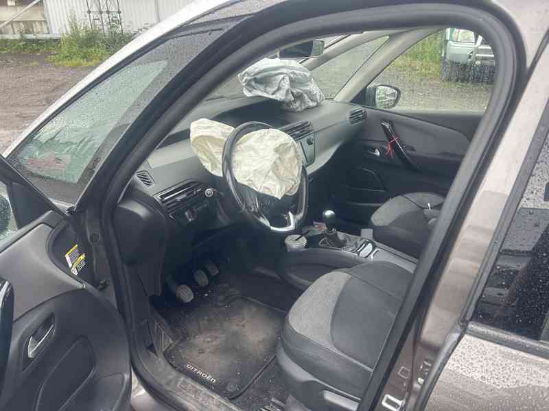 Citroen C4 Picasso II 1,6 BlueHdi 88KW prodám díly - foto 5