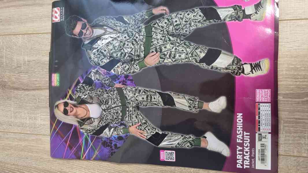 Prodám 2x stylový párový retro kostým velikost M a XL.  - foto 2