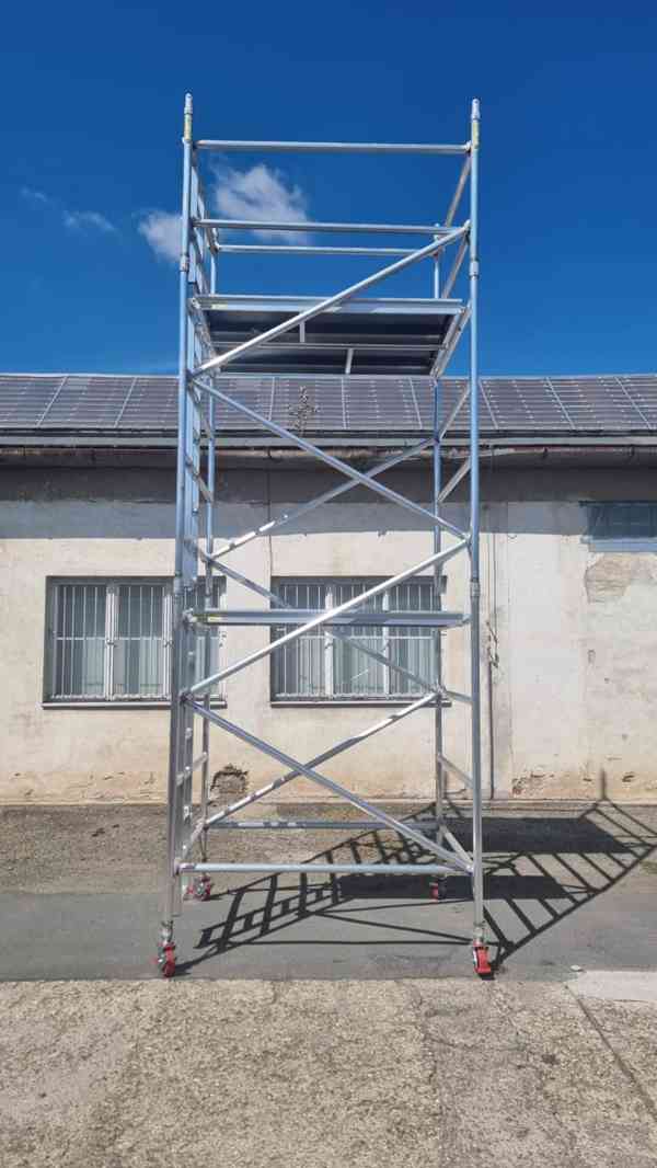 Pojízdné hliníkové lešení Klasiko 1450x1800, PV 6,2m - foto 4