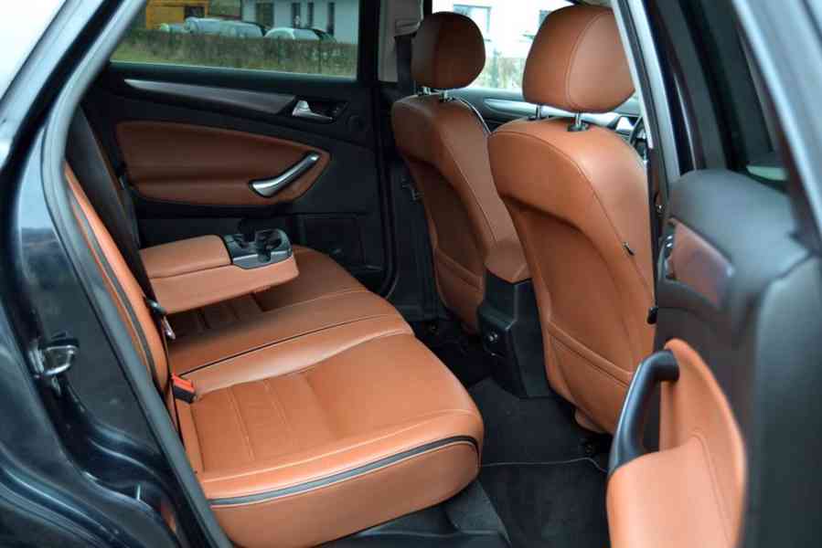 Ford Mondeo 2.0 TDCI Titanium X kombi facelift - foto 13