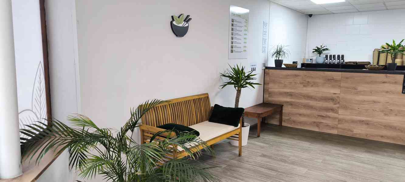 Prodej firmy a vybavení / Přenechání nájmu – Poke & Sushi  - foto 3