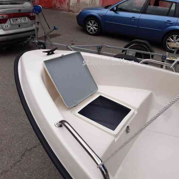 Motorový člun, veslice Patrik 370 - foto 5