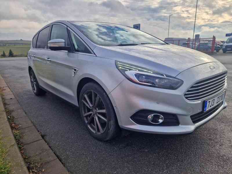 Ford S-MAX 2,0   132kW, Titanium, tažné zařízen - foto 6