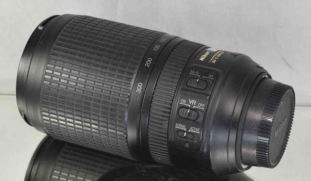 Nikon AF-S Nikkor 70-300mm f/4.5-5.6 ED VR **FX - foto 7
