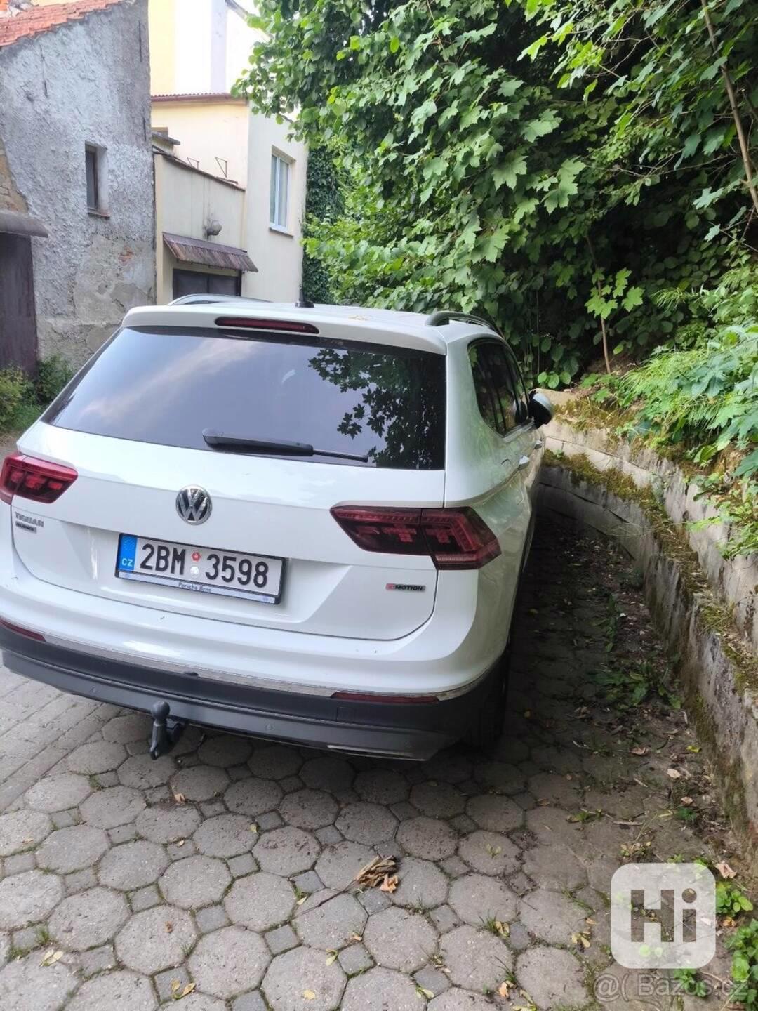 Volkswagen Tiguan auto jako nové - foto 1