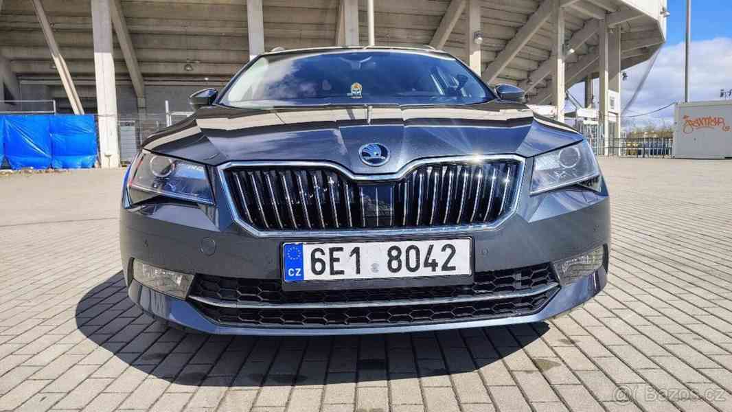 Škoda Superb 2,0 TSI 206kW DSG 4x4 - foto 11