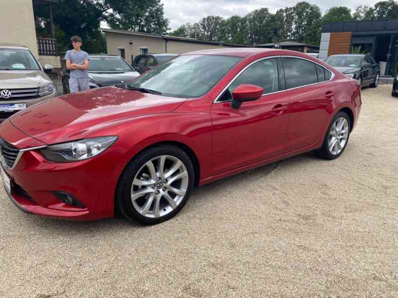 Mazda 6 2,0i Lim. Sports-Line benzín 121kw - foto 12