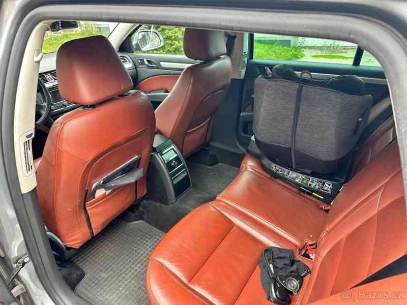 Škoda Superb 1,6   2011 | kožený interiér - foto 6