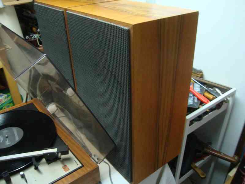 Stereofonní gramofon Tesla NZC 140 + repro ARS 825 hraje top - foto 13