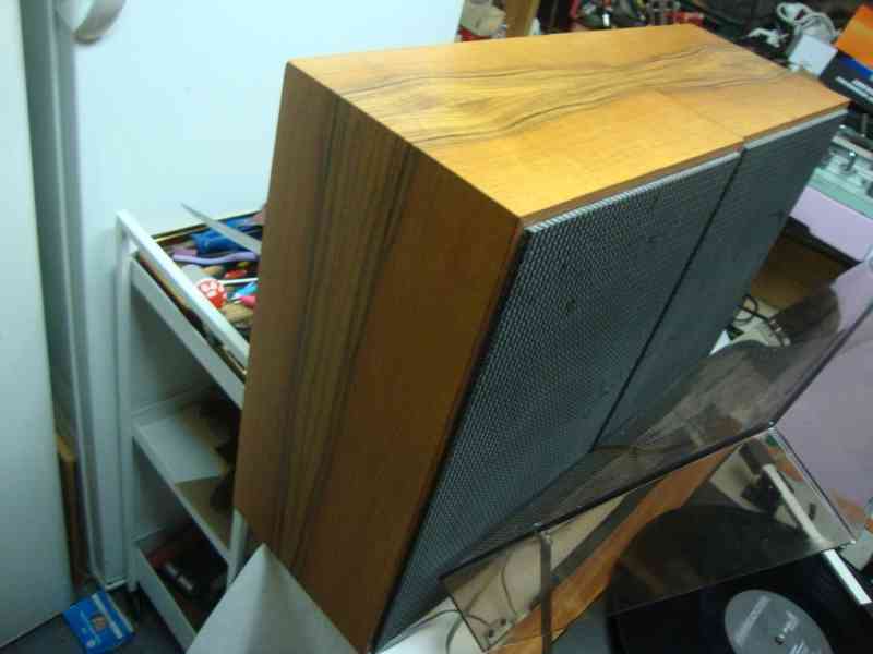 Stereofonní gramofon Tesla NZC 140 + repro ARS 825 hraje top - foto 11