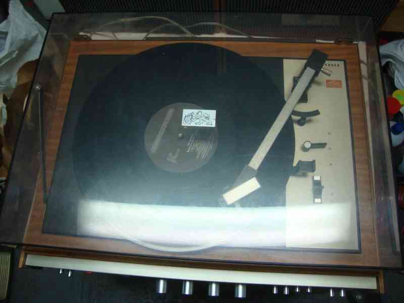 Stereofonní gramofon Tesla NZC 140 + repro ARS 825 hraje top - foto 14