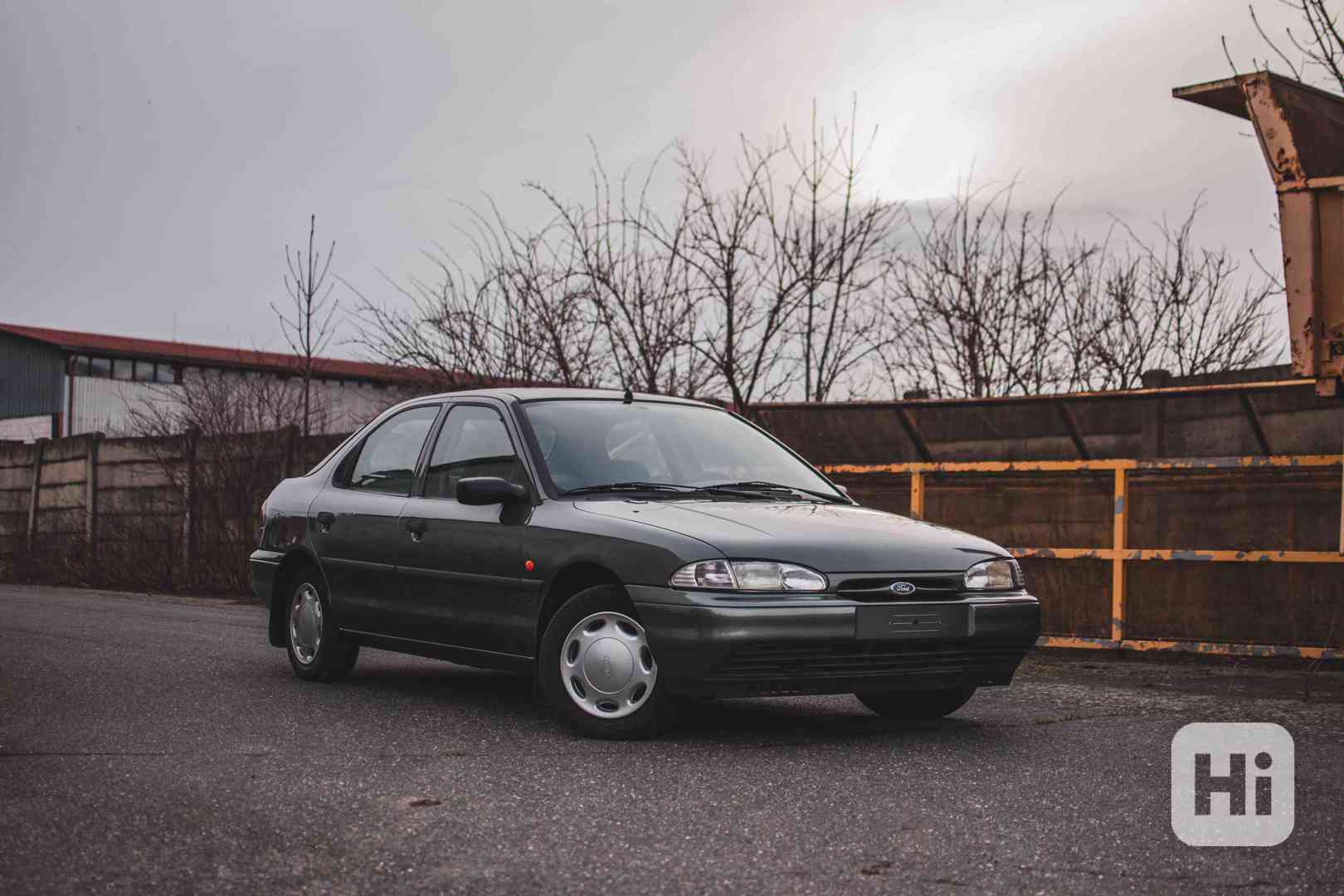Ford Mondeo 1993 - foto 1