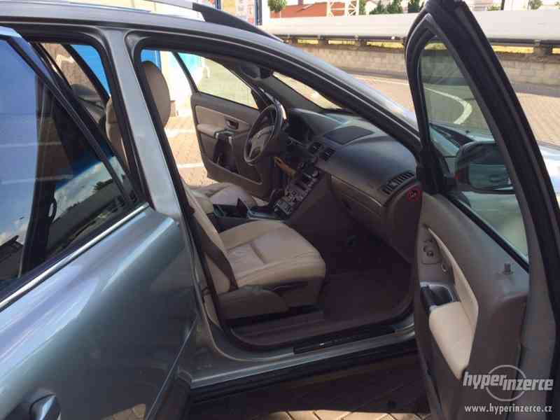 Volvo XC 90 - foto 11