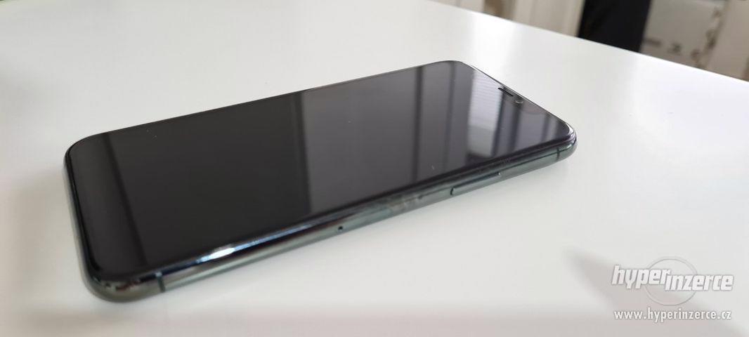 iPhone 11 Pro, 64GB, Midnight Green + bezdrôtová nabíjačka - foto 2
