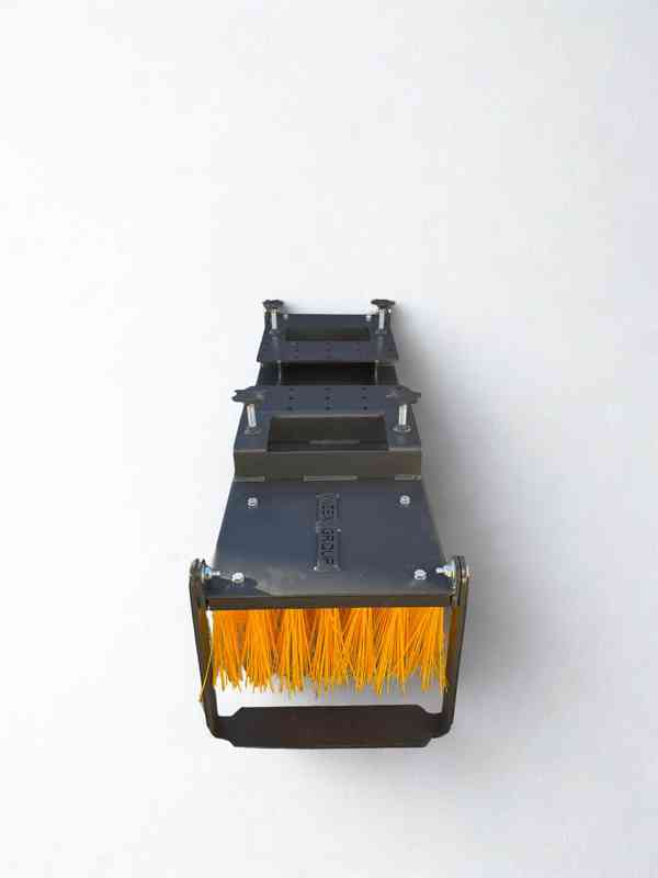 Zametací kartáč/smeták pro bagry a vysokozdvižné vozíky 150  - foto 5