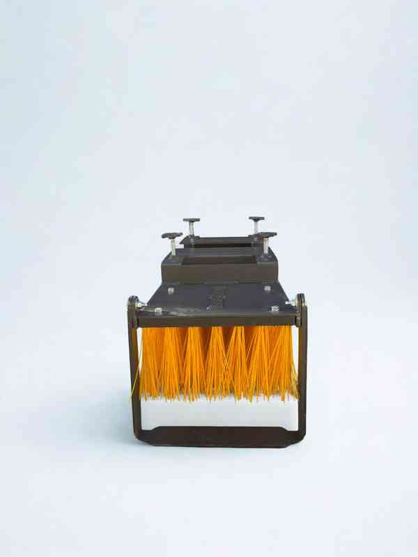 Zametací kartáč/smeták pro bagry a vysokozdvižné vozíky 150  - foto 2