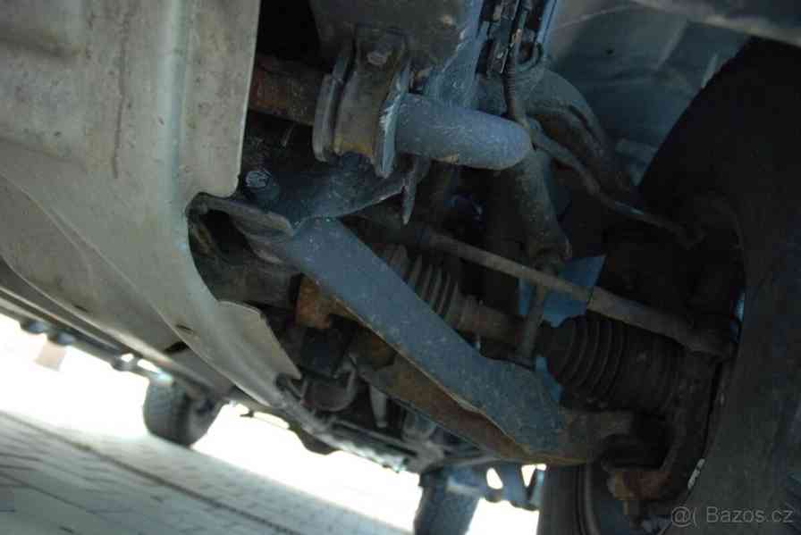 Hummer H2 6,0   LPG – 11/2005 – 151 733 km - foto 9
