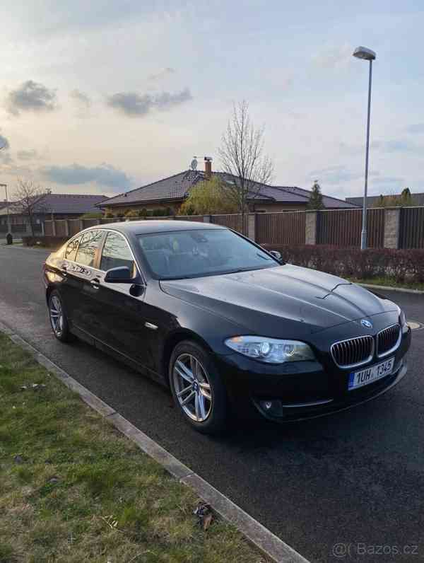 BMW Řada 5 2,5   F10, 525d (6ti válec) - foto 13